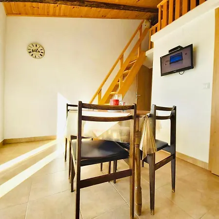 Viskic Apartman