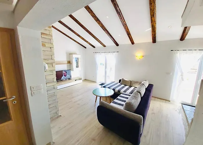 Апартаменты Viskic *